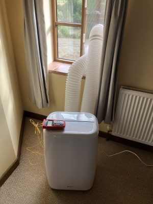 Installed in window (Blyss A018I-12CH / Dawood / 2025 / 08)